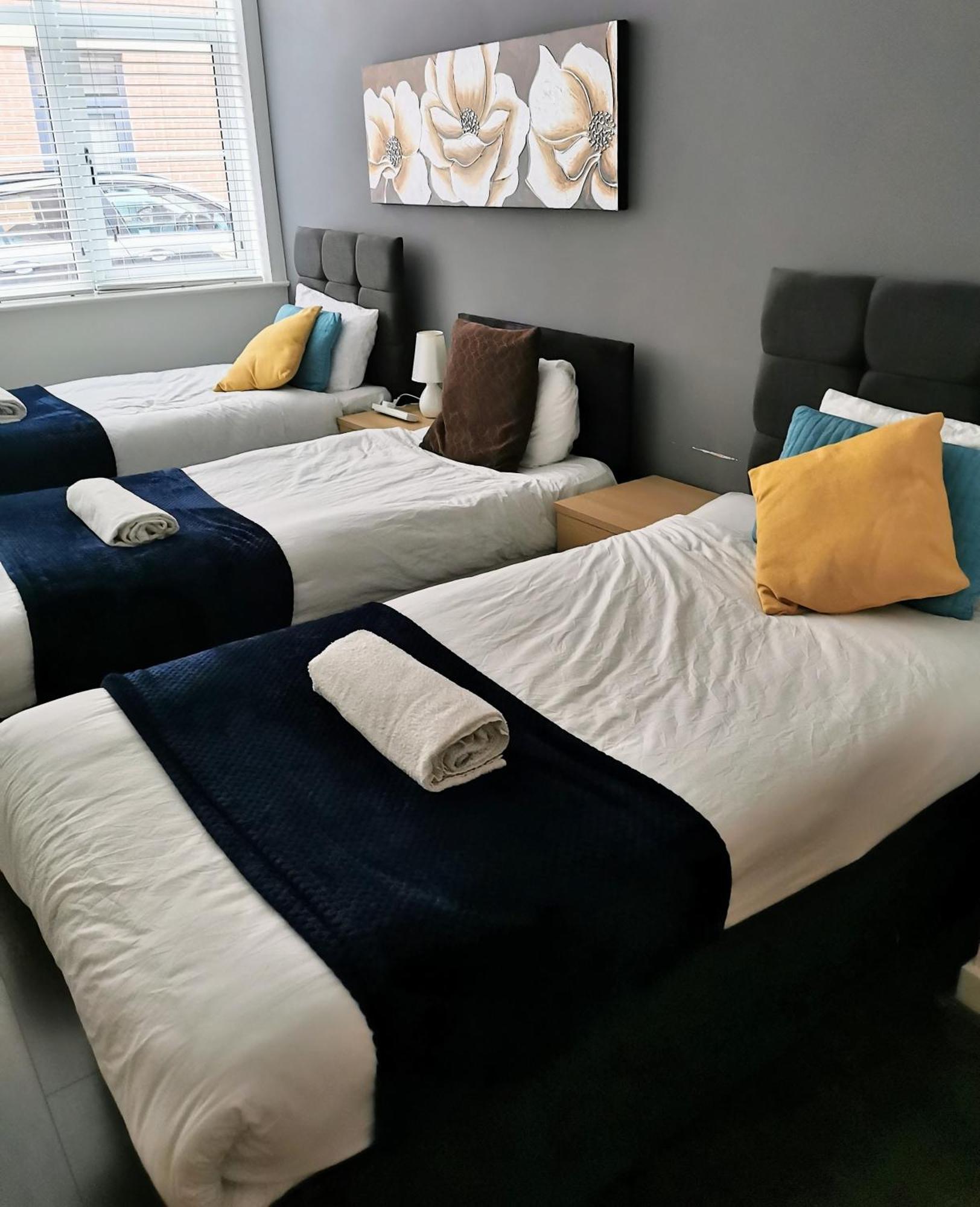 J Quarter - Sleeps 5 Long Term & Families Comfortably, 4 Beds, 2 Bathrooms Birmingham Exterior photo