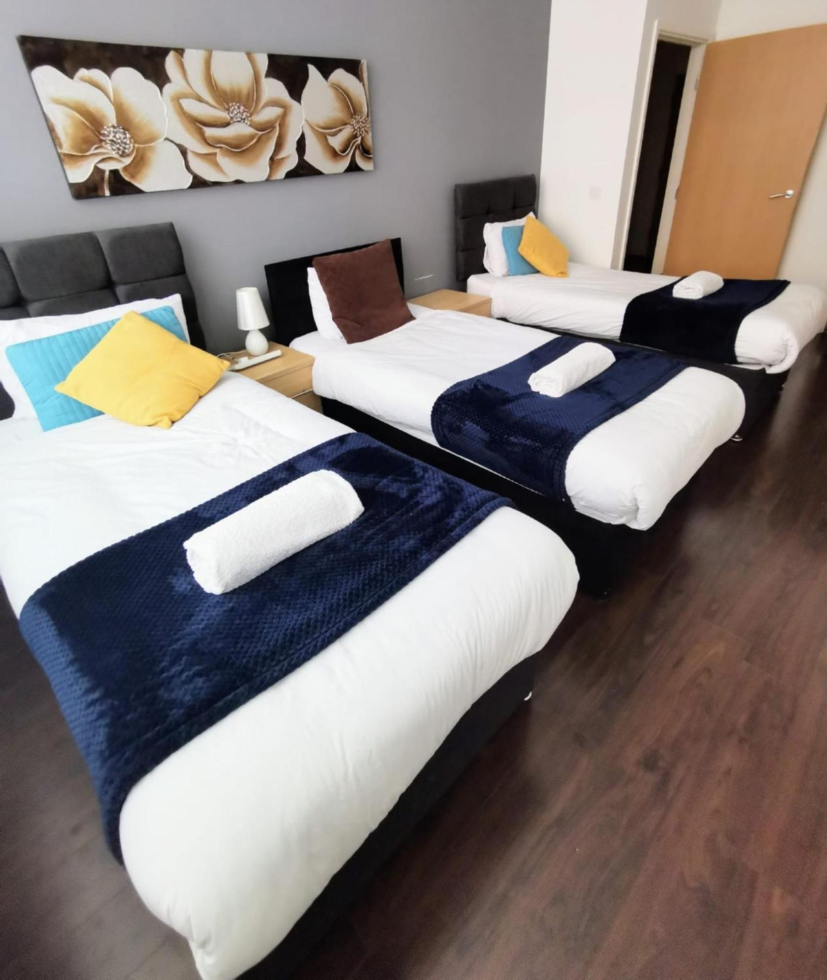J Quarter - Sleeps 5 Long Term & Families Comfortably, 4 Beds, 2 Bathrooms Birmingham Exterior photo