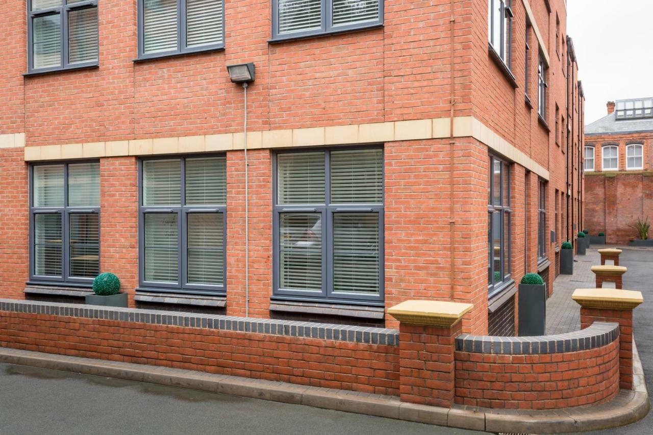 J Quarter - Sleeps 5 Long Term & Families Comfortably, 4 Beds, 2 Bathrooms Birmingham Exterior photo